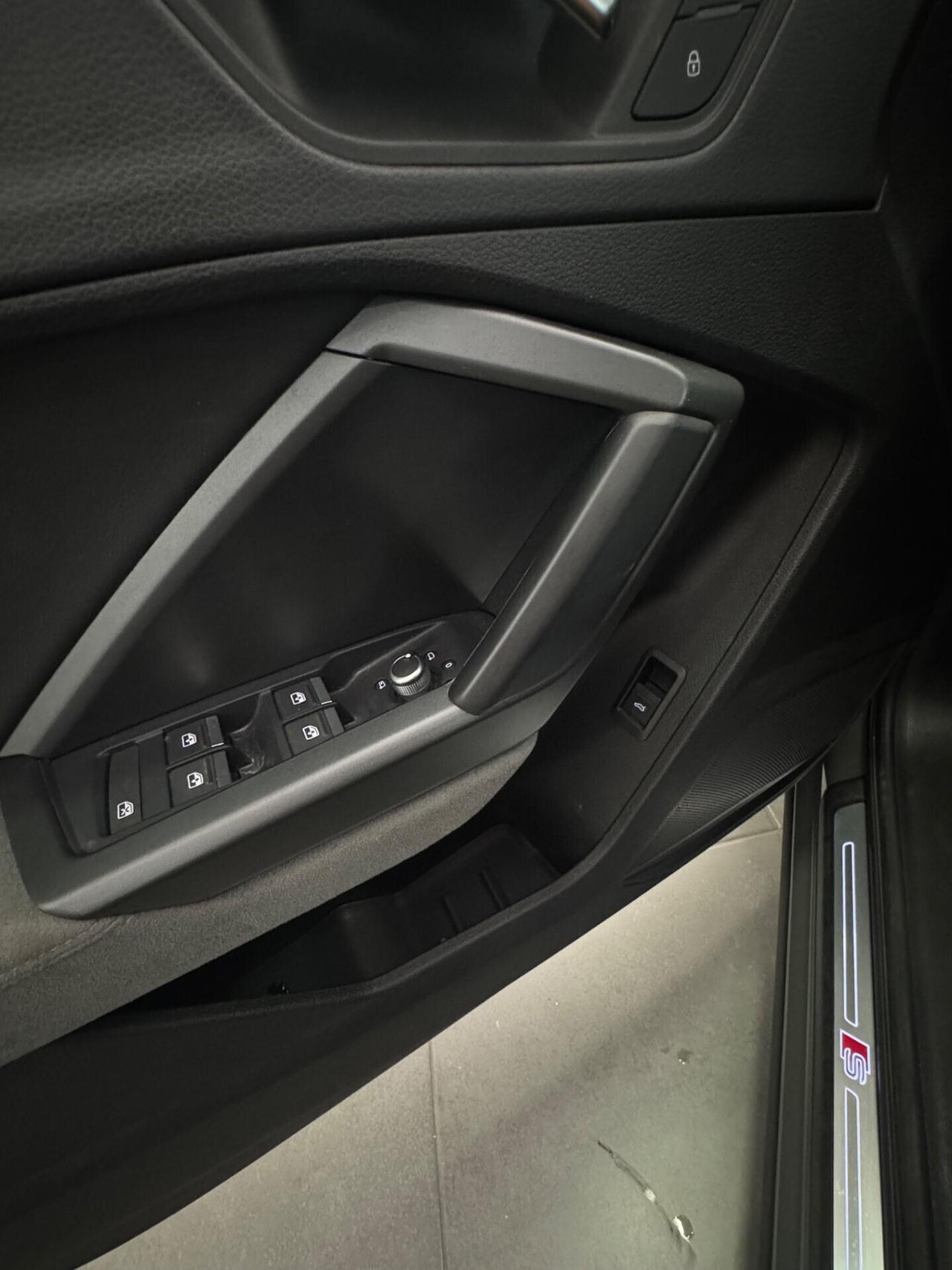 Audi Q3 35 TDI S tronic s-line edition