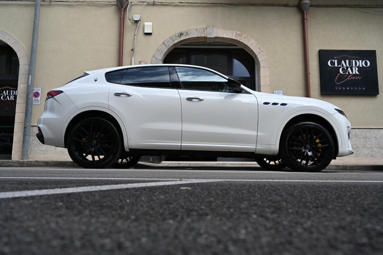 Maserati Levante MHEV 330 CV AWD GT