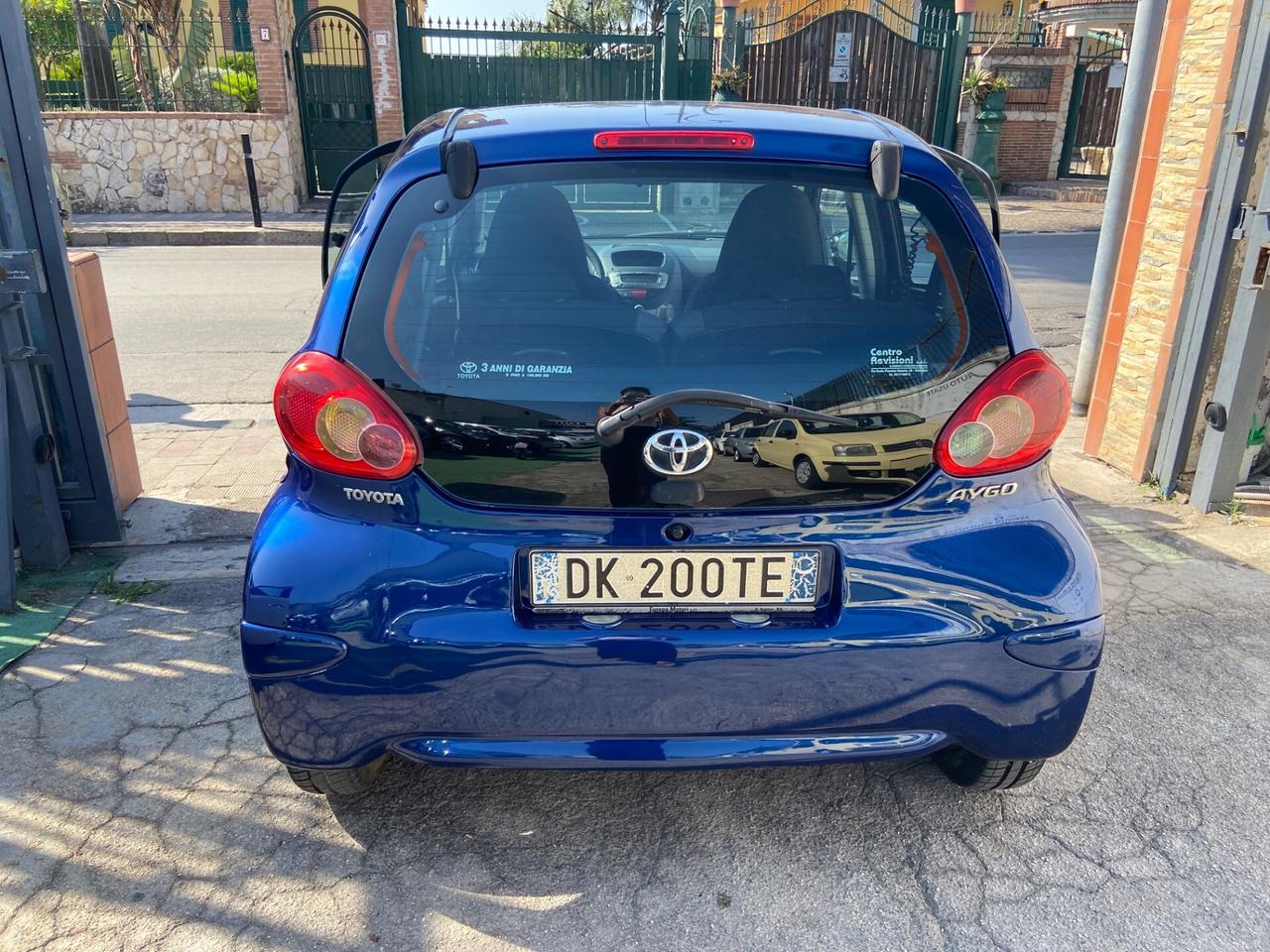 Toyota Aygo 1.0 12V VVT-i 5 porte AUTOMATICA