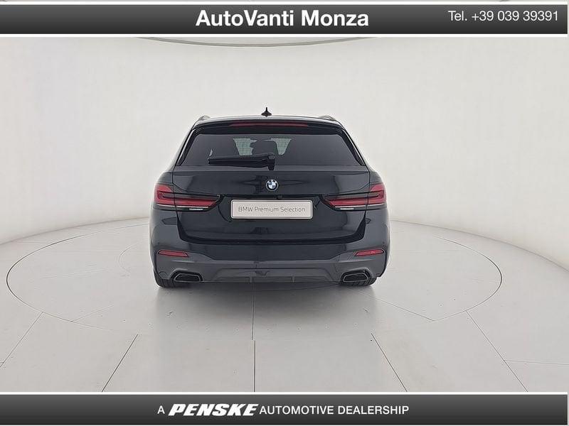 BMW Serie 5 540d 48V xDrive Touring Msport
