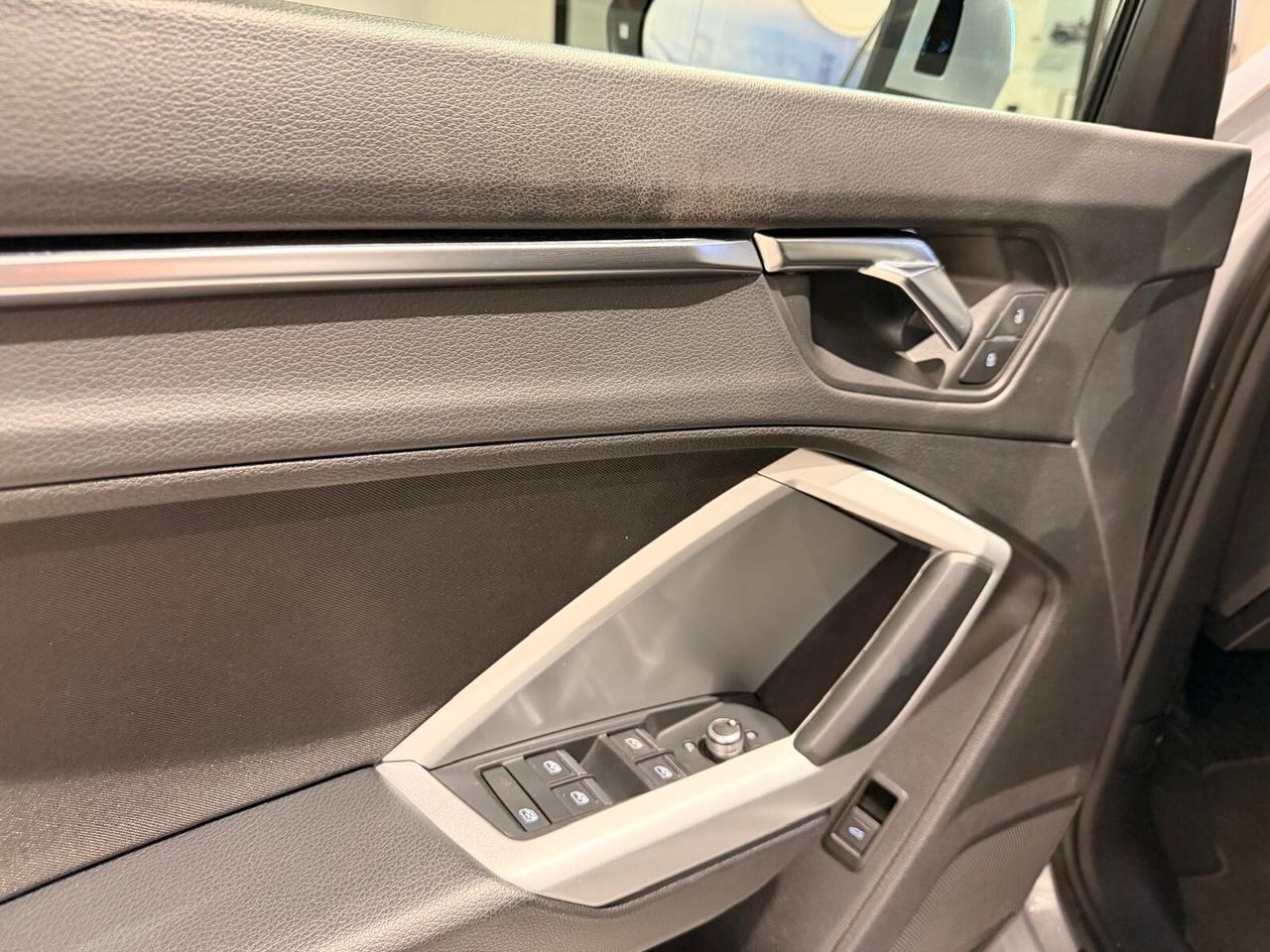 Audi Q3 35 TDI S tronic line edition