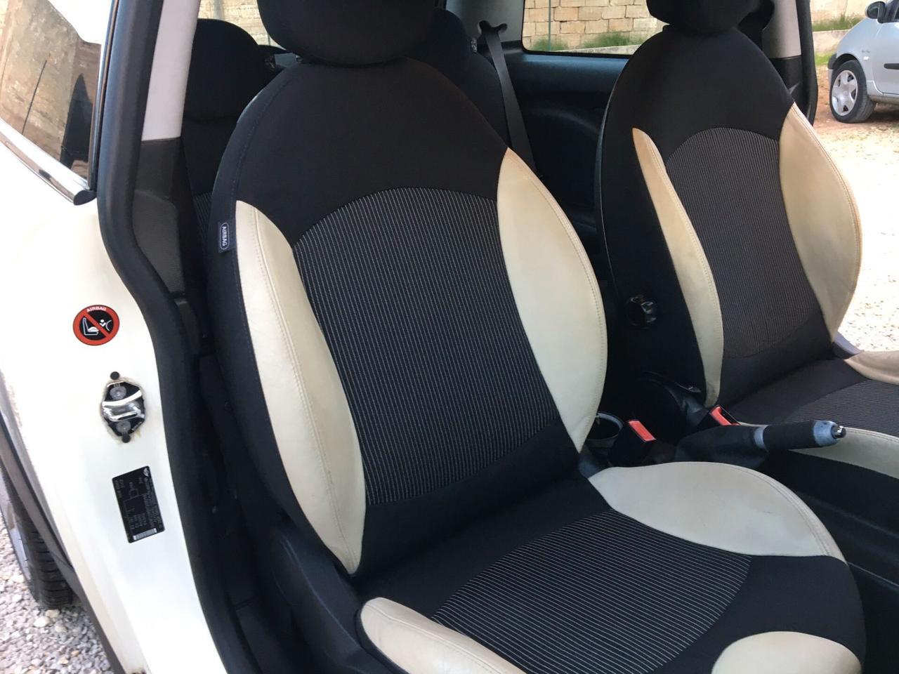 Mini 1.6 16V Cooper D Chili
