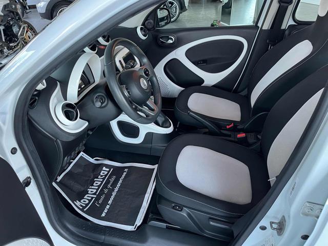 SMART ForFour 70 1.0 Passion