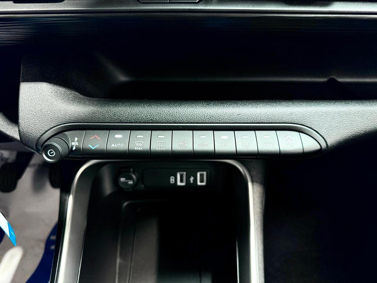 Jeep Avenger 1.2 Turbo 100 CV Altitude