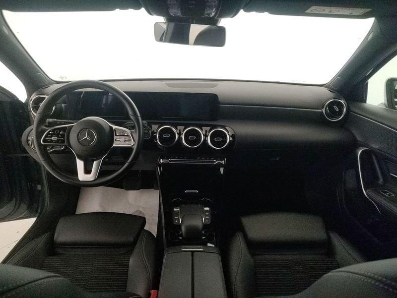 Mercedes-Benz Classe A - W177 2018 Diesel A 180 d Sport auto