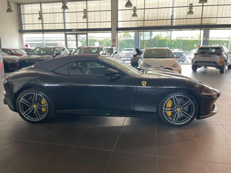 Ferrari Roma Spider 3.9 Spider DCT