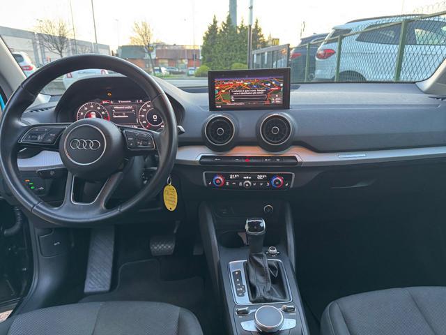 AUDI Q2 35 TFSI S tronic Business