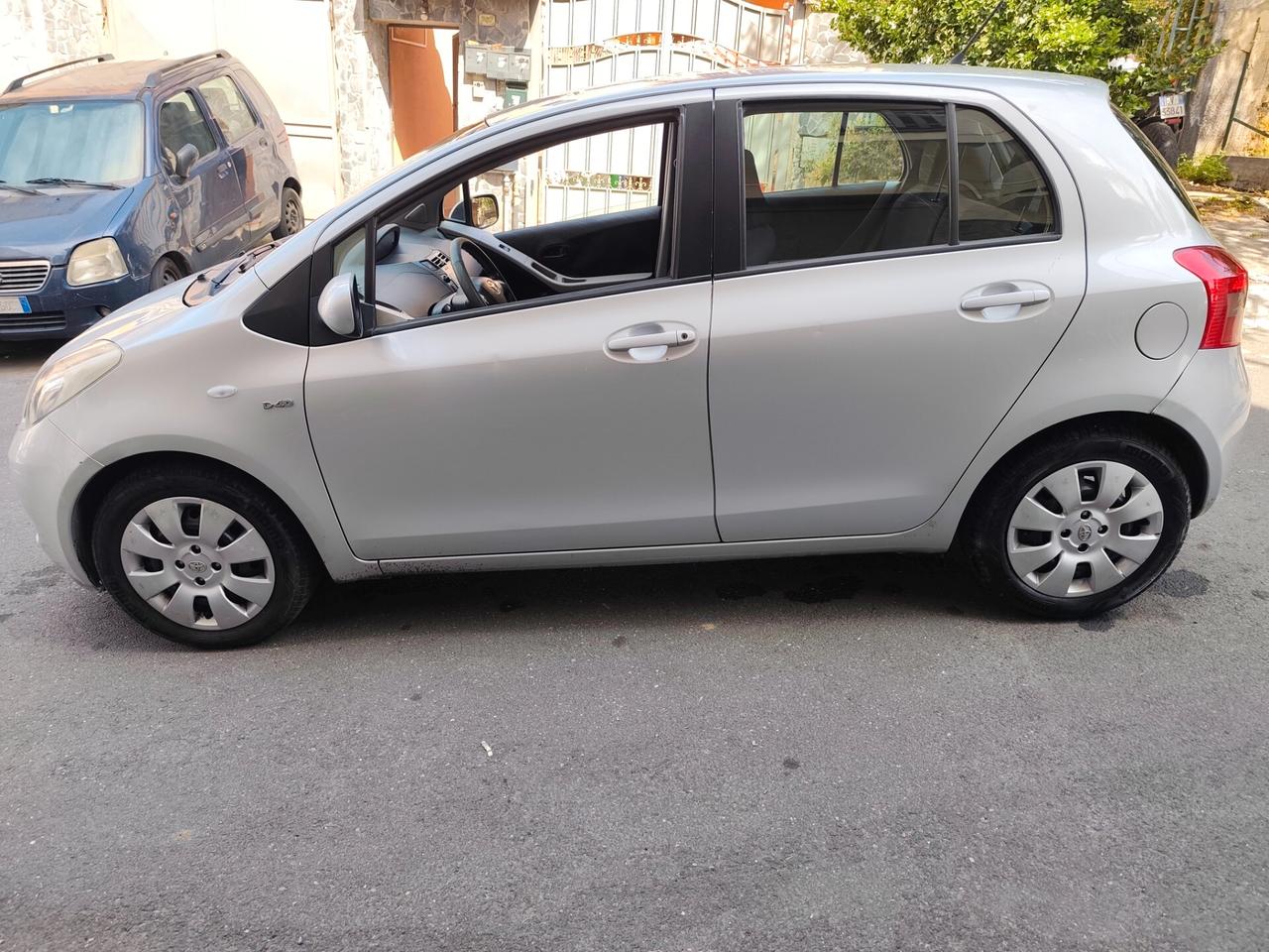 Toyota Yaris 1.4 D-4D Automatica