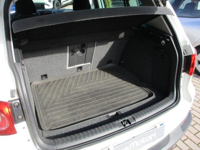 VOLKSWAGEN Tiguan 2.0 TDI DPF 4MOTION Sport & Style