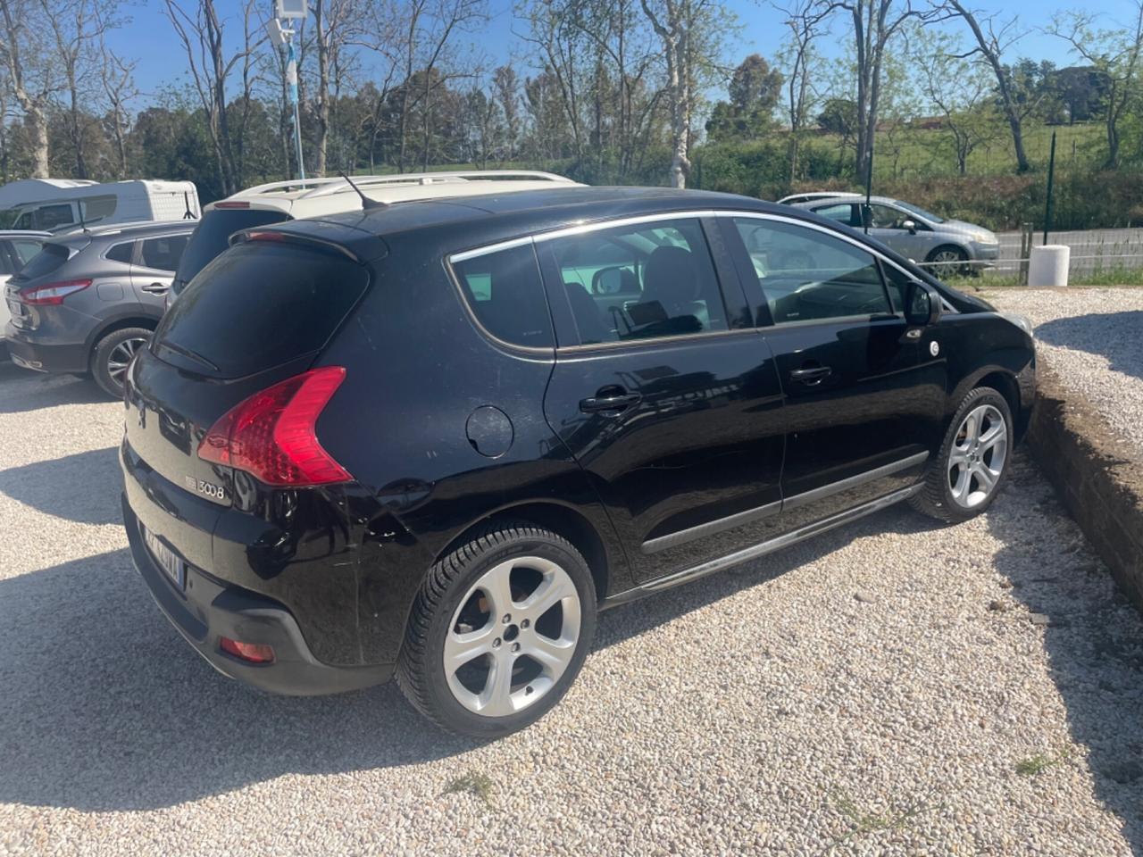 Peugeot 3008 1.6 HDi 115CV Allure