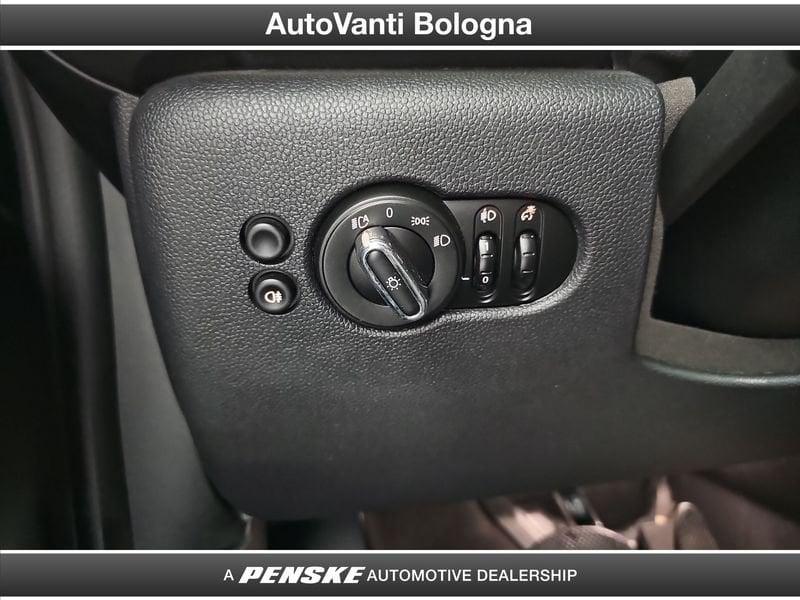 MINI Mini Mini 3p 1.5 Cooper Camden Premium Mid Package auto