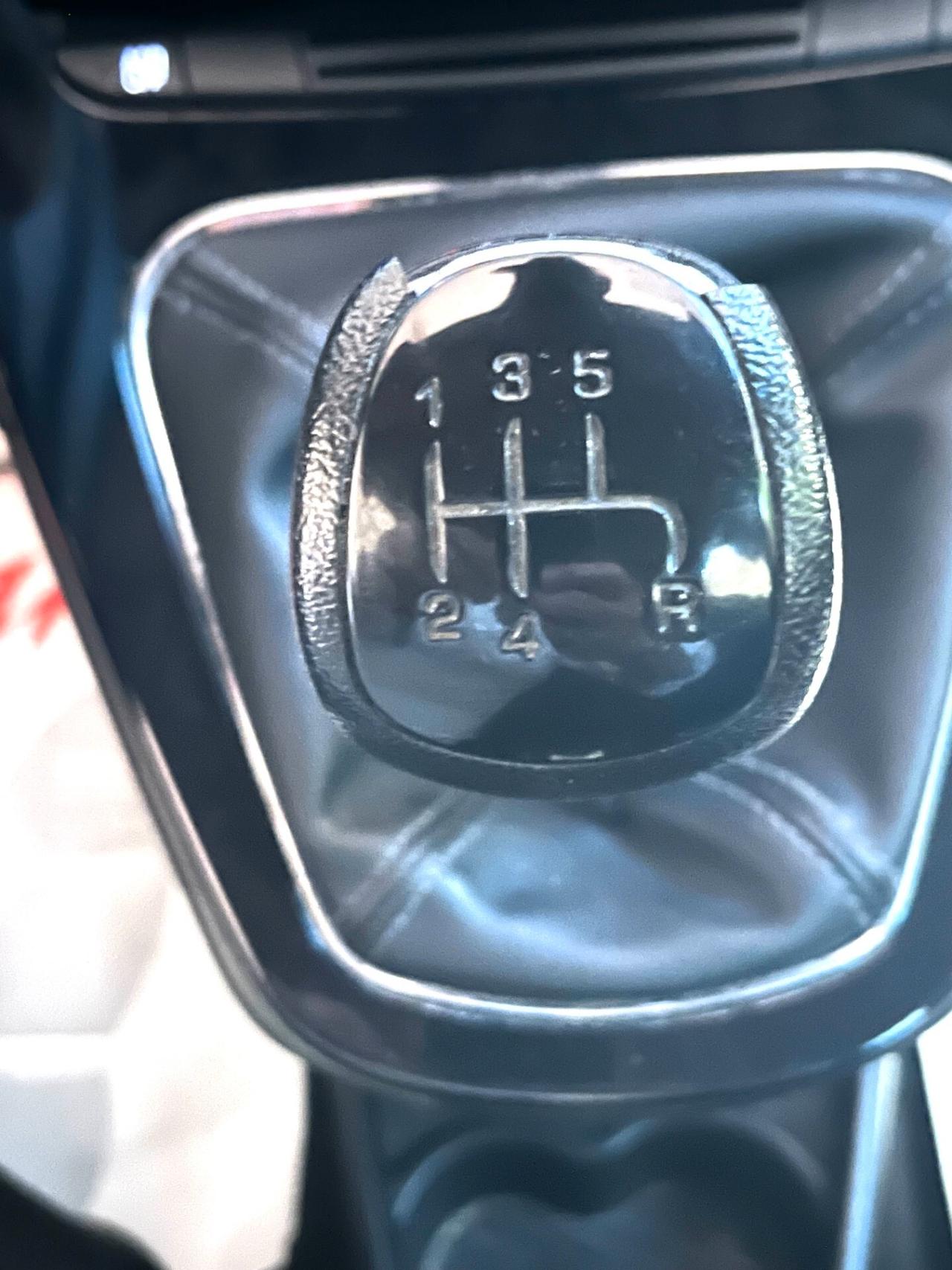 Lancia Ypsilon 0.9 TwinAir 85 CV Metano Elefantino