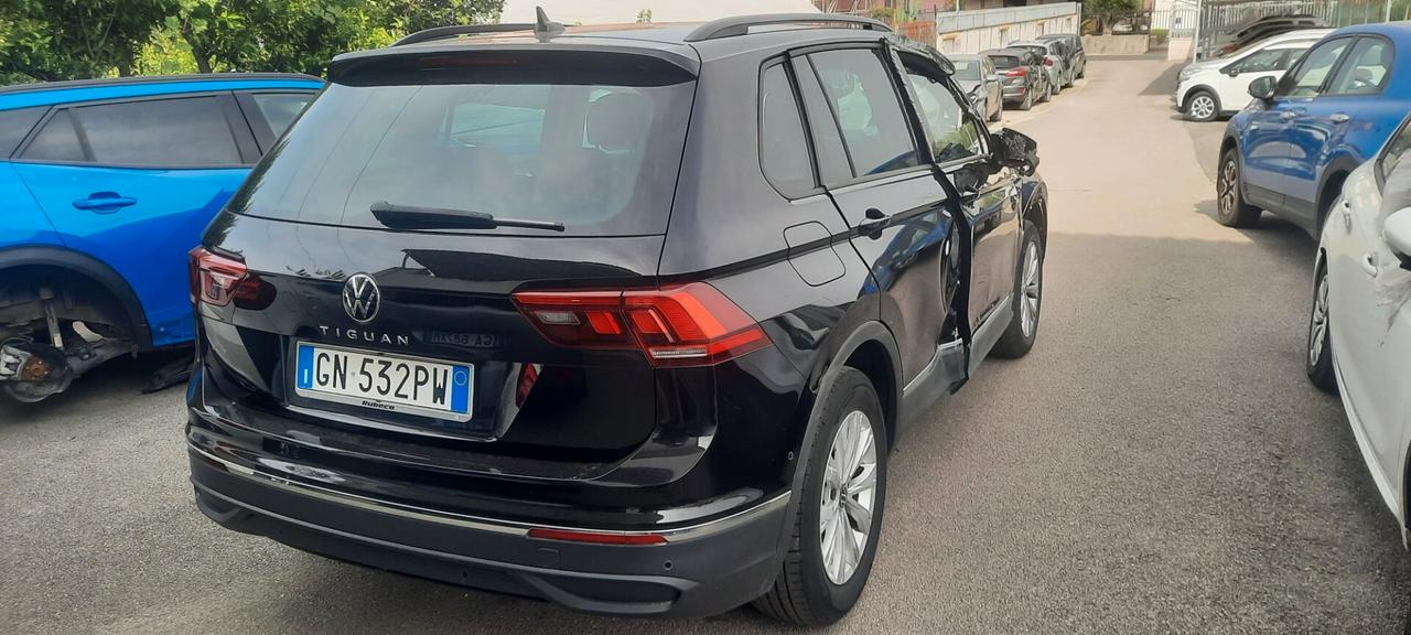 Volkswagen Tiguan cc2.0 122cv tdi anno 2023