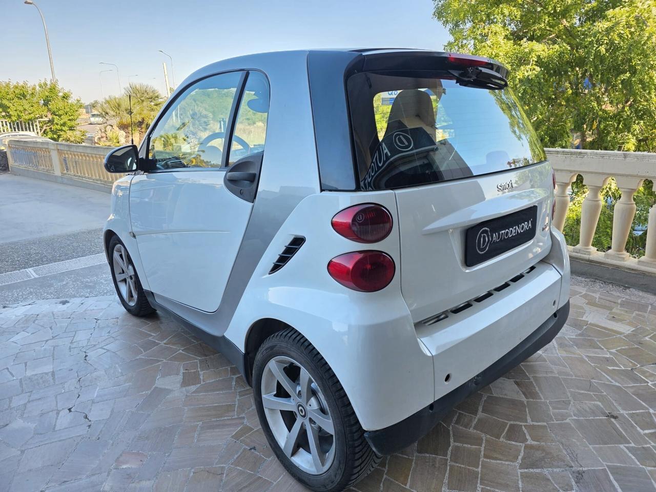 Smart ForTwo 1000 52 kW coupé passion#AUTO#TETTO#CARPLAY