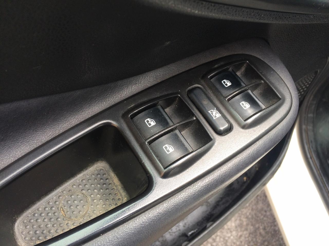 2013 Fiat 500L 1.3 Multijet 85 CV Dualogic Lounge tagliandata!