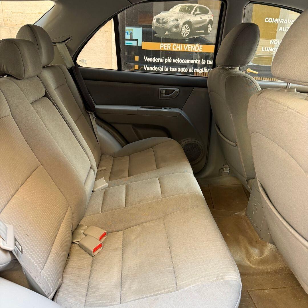 Kia Sorento 2.5 16V CRDI VGT 4WD Active
