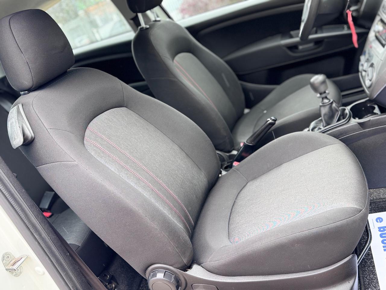 Fiat Grande Punto 1.4 Benzina metano 77cv - 2013