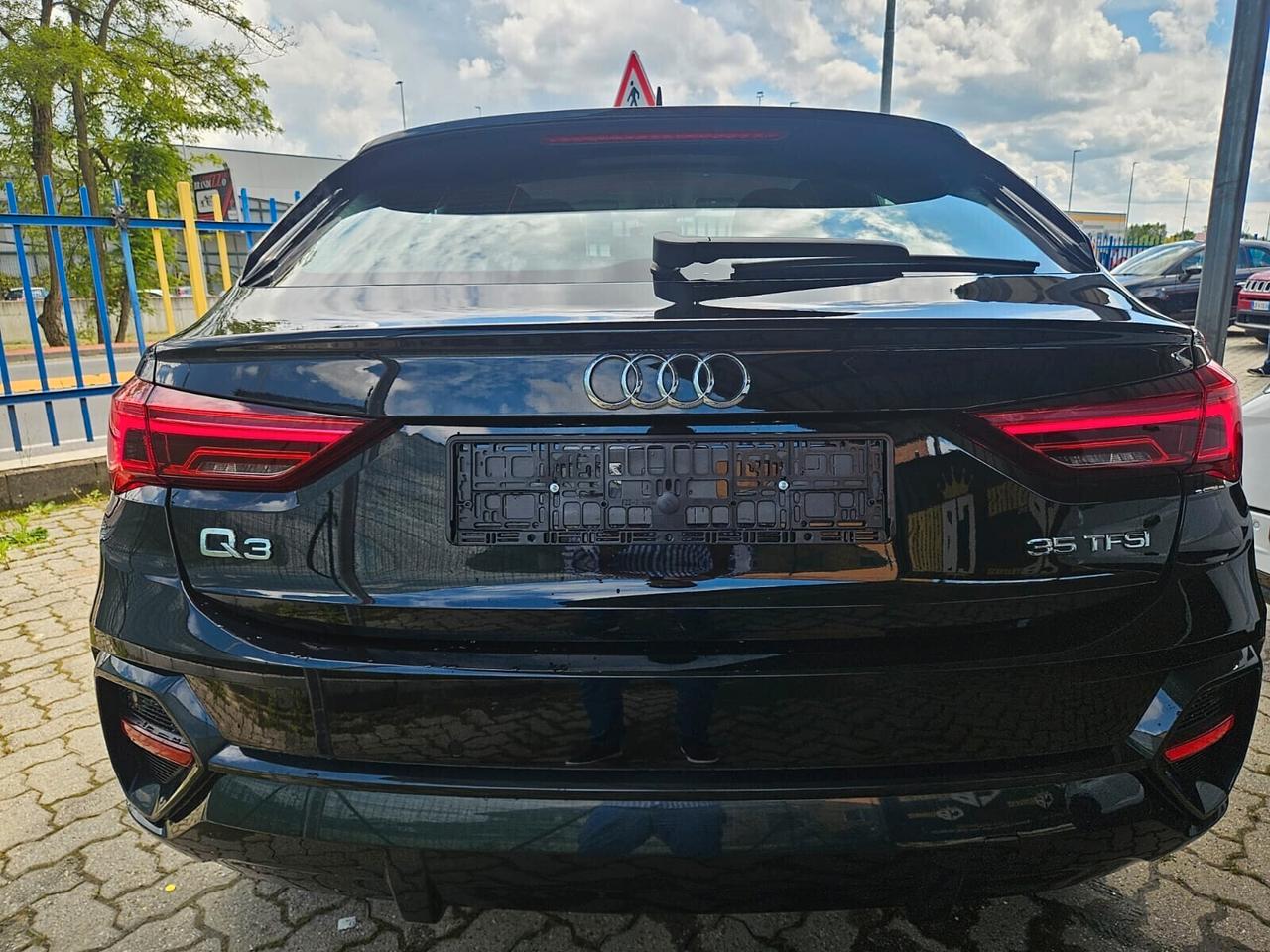 Audi Q3 SPB 35 TFSI