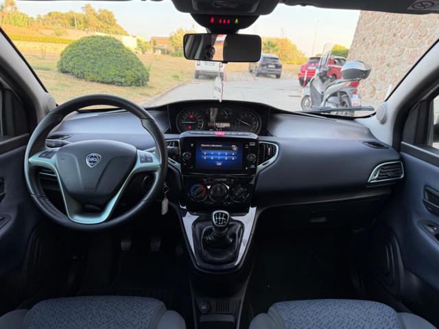 LANCIA Ypsilon GOLD MY24+RETROCAMERA+WIRELESS+NAVI