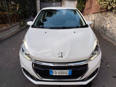 Peugeot 208 1.6 hdi Autocarro 4 posti 2016