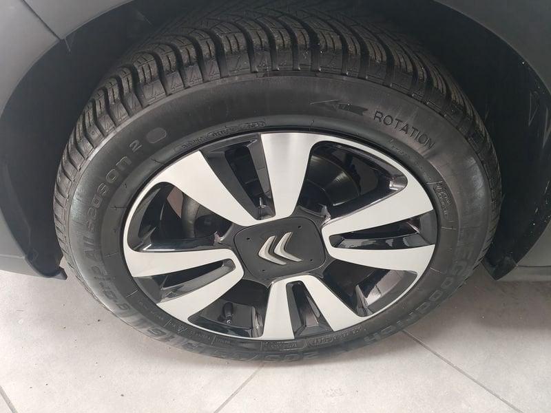 Citroën C3 PureTech 83 S&S Shine Pack NAVI-RETRO