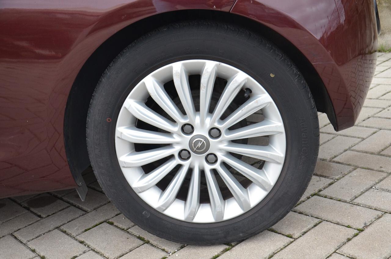 Opel Adam 1.2 70 CV Jam