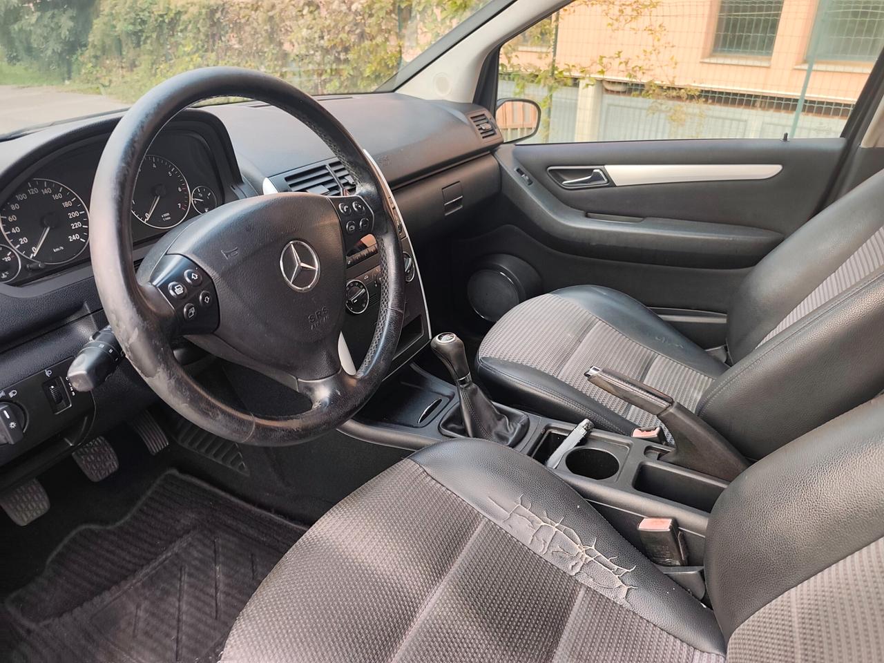 Mercedes-benz A 150 benzina euro 4 5 porte
