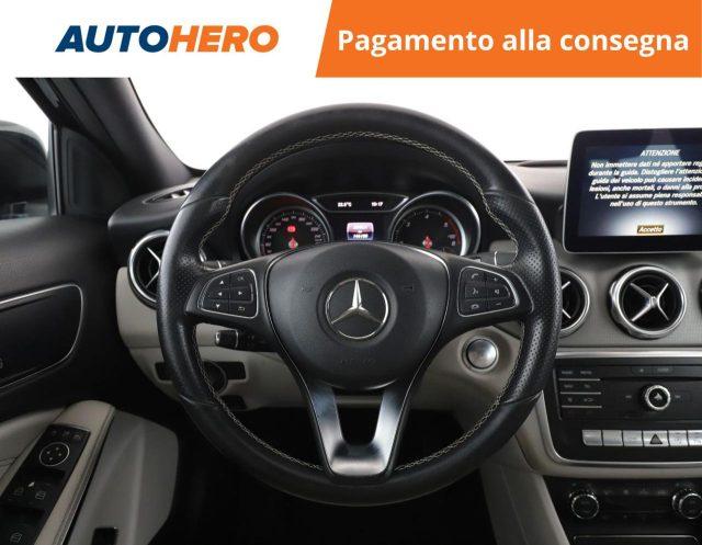 MERCEDES-BENZ GLA 180 d Automatic Sport
