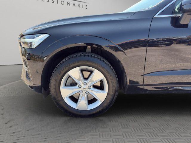 VOLVO XC60 B4 (d) AWD Geartronic Momentum Pro