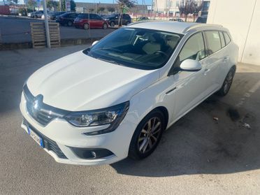 Renault Megane Mégane Sporter Blue dCi 115 CV EDC Intens