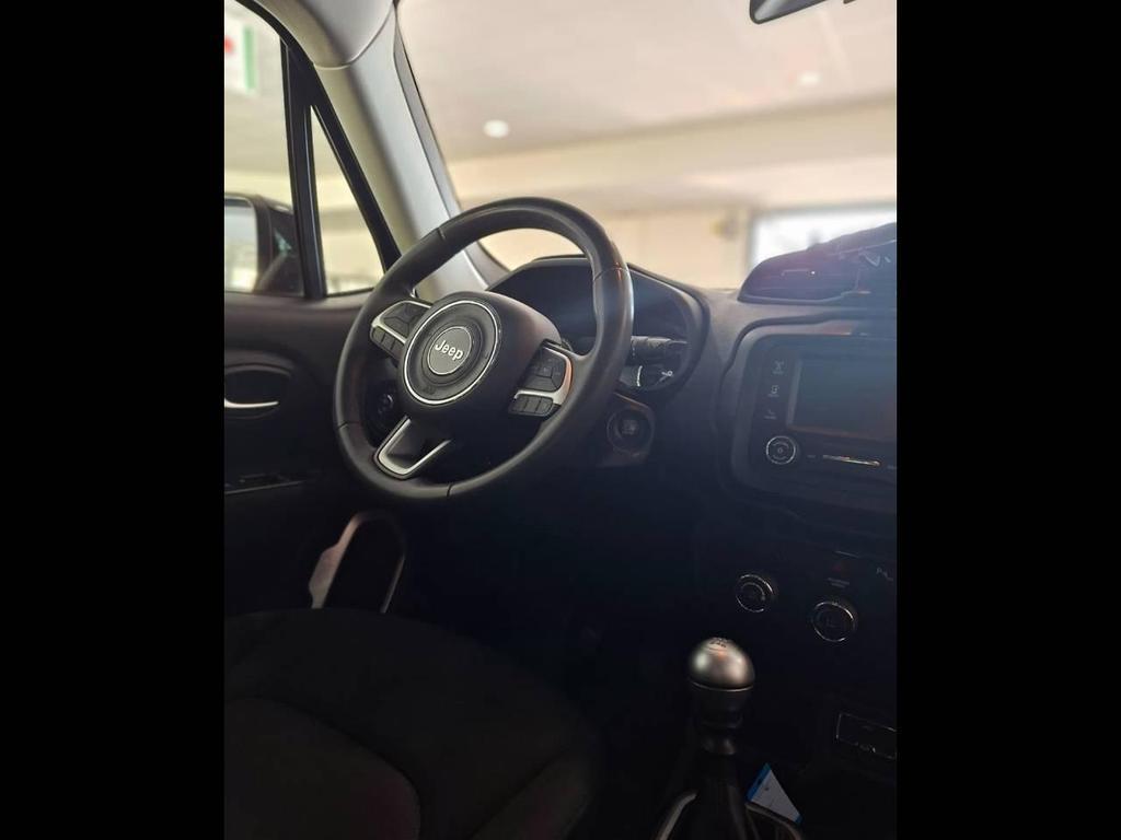 Jeep Renegade 1.4 T-Jet Longitude FWD