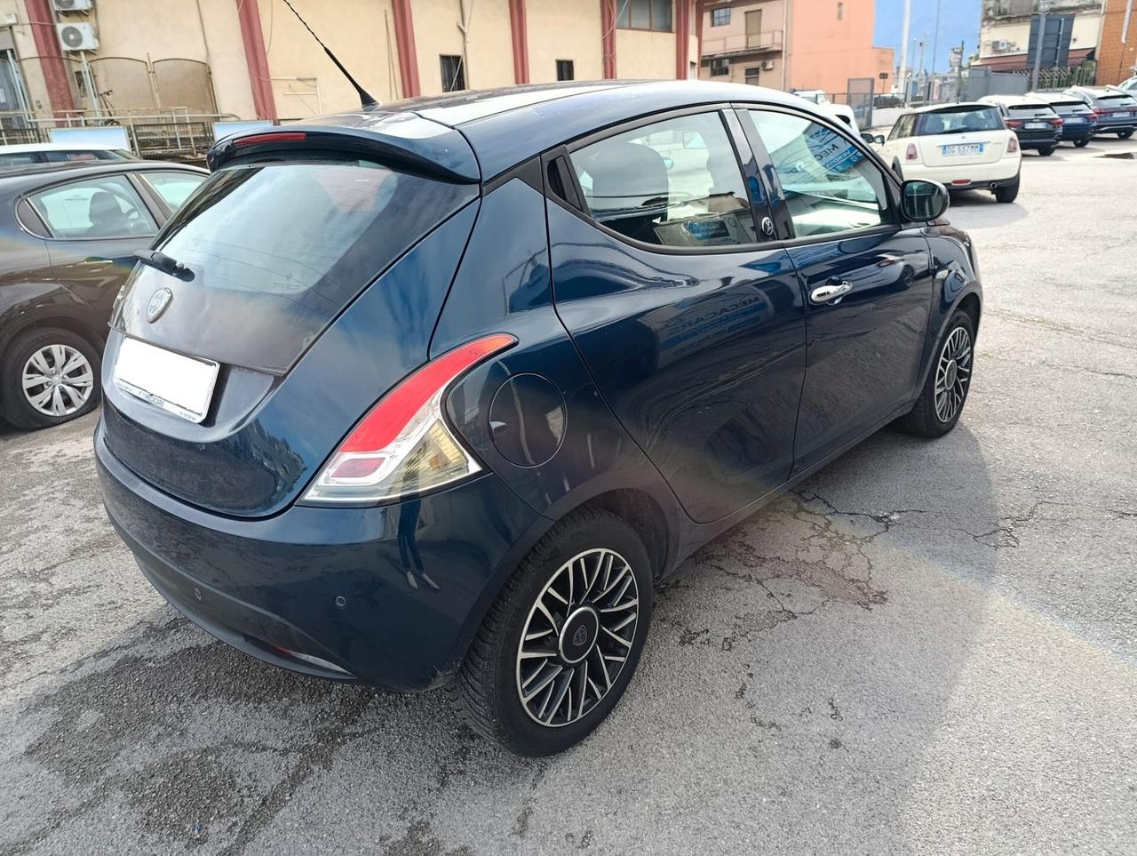 Lancia Ypsilon 1.3 MJT 16V 95 CV 5 porte S&S Gold