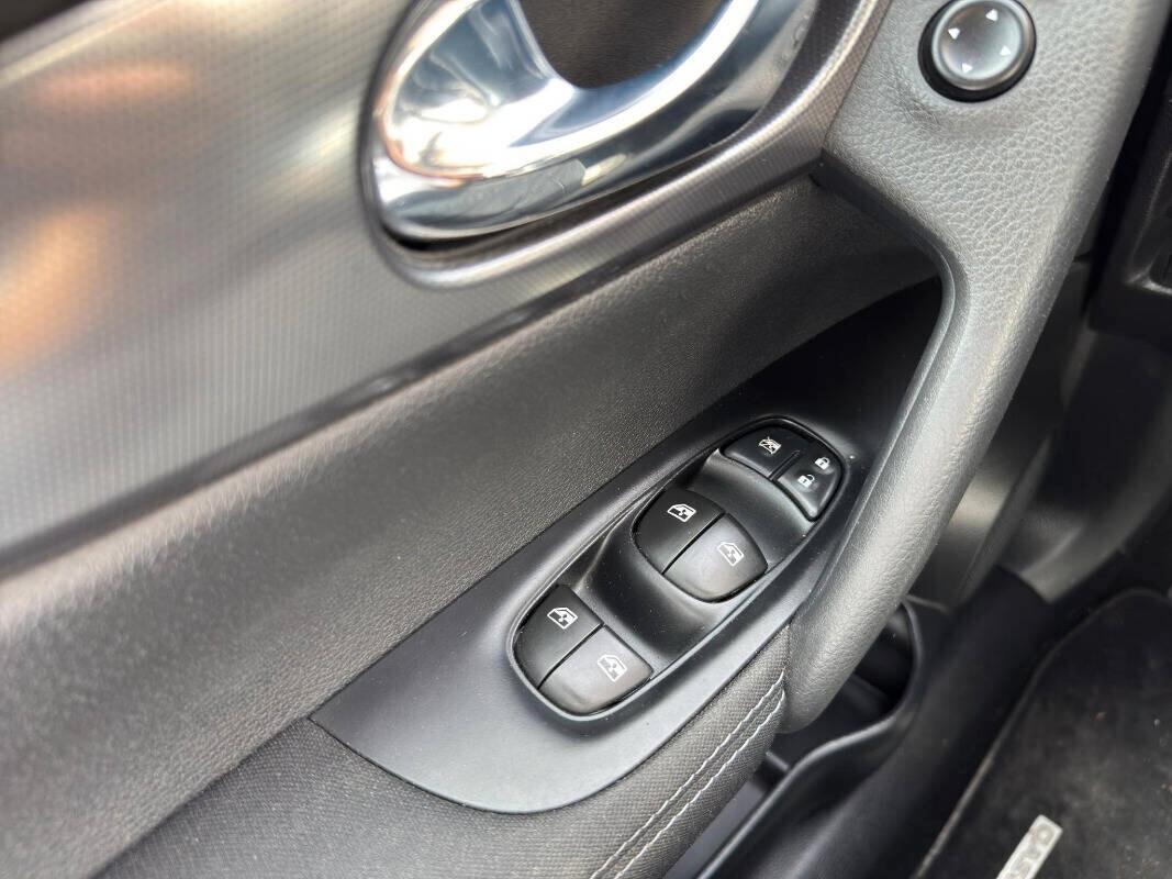 Nissan Qashqai Nissan Qashqai 1.5 dci 110 CV N-Connecta Tetto Panoramico 2019