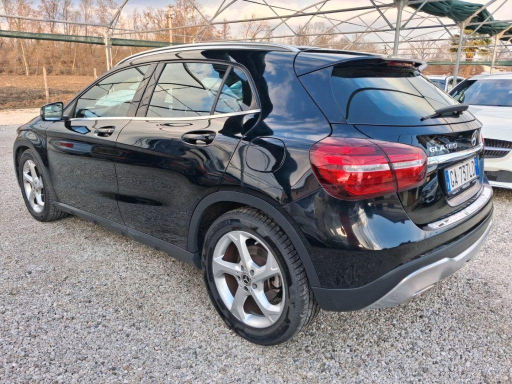 Mercedes-Benz GLA 180 Automatic Sport