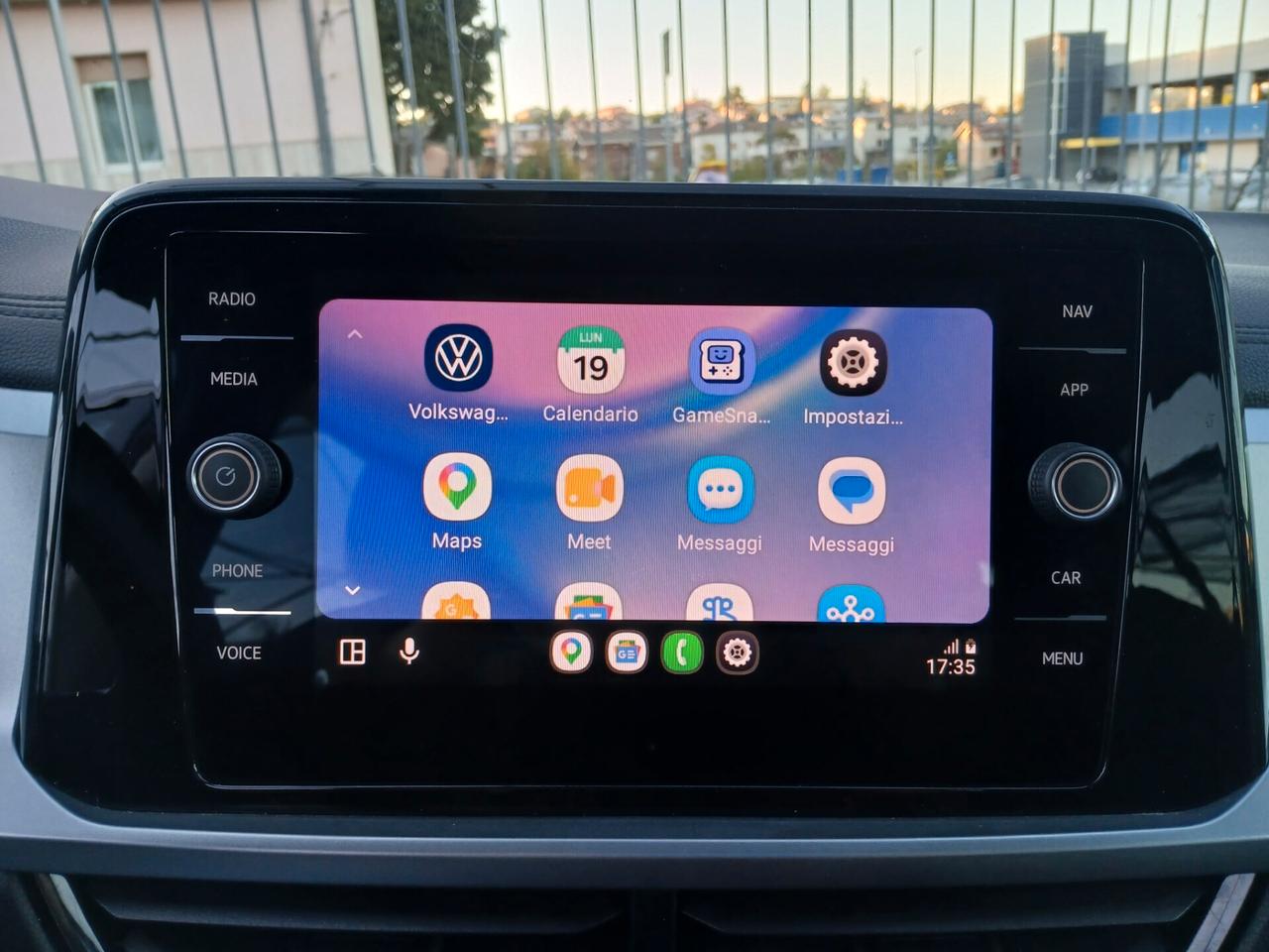 VOLKSWAGEN T-ROC 1.0 TSI 110CV 2023