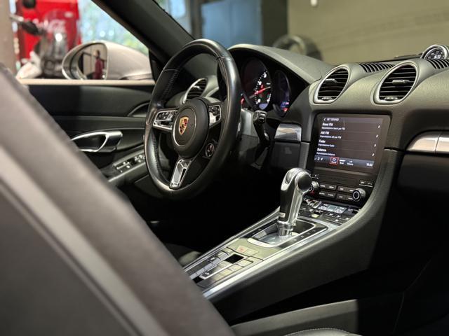 PORSCHE 718 Spyder 2.0