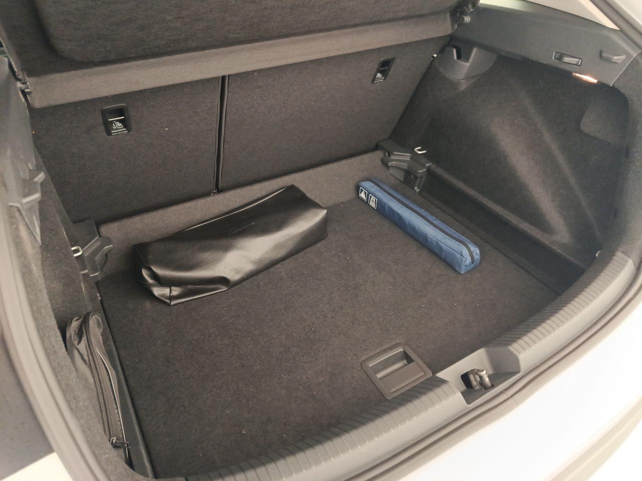 VOLKSWAGEN Taigo - Taigo 1.0 TSI 95 CV Life