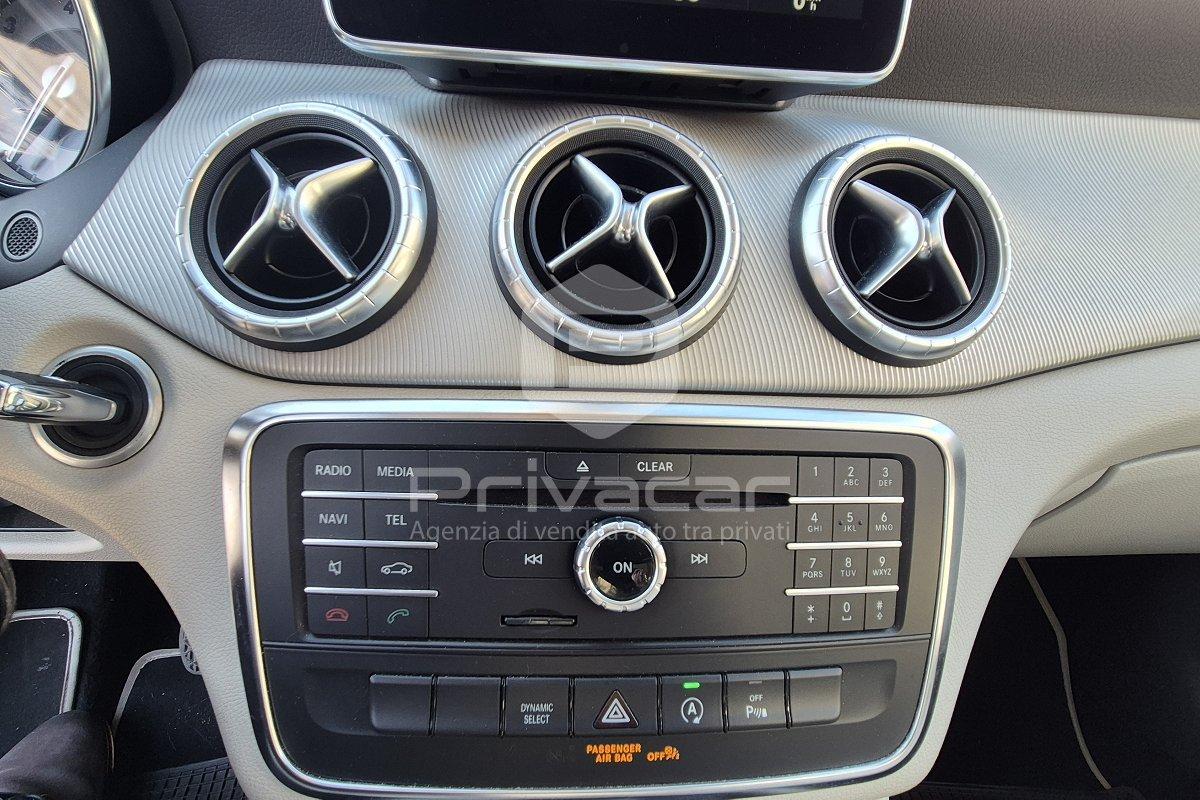 MERCEDES CLA 220 d S.W. Automatic Business
