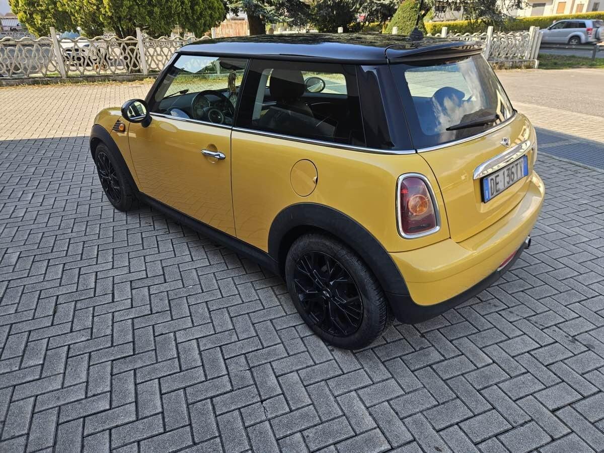 Mini Cooper 1.6 Chili 120 cv