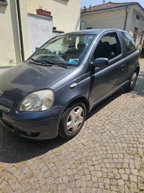 Toyota Yaris 1.0i 16V cat 3 porte Sol
