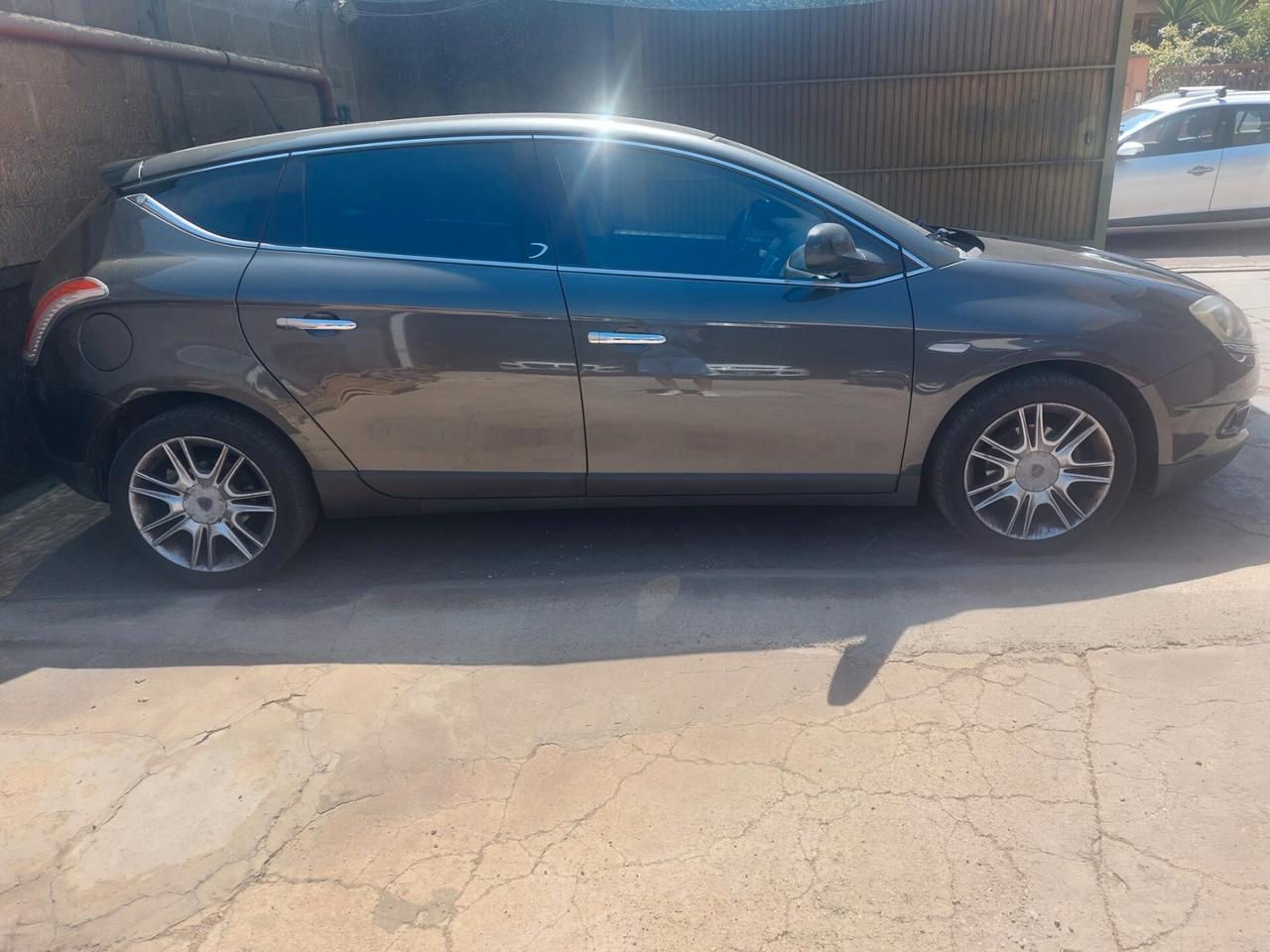 Lancia Delta 1.6 MJT 120cv