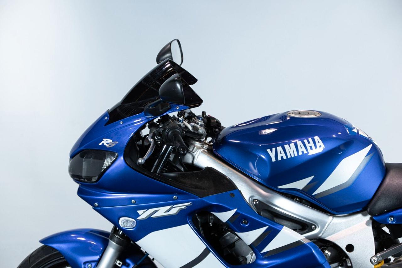 Yamaha YZF R6
