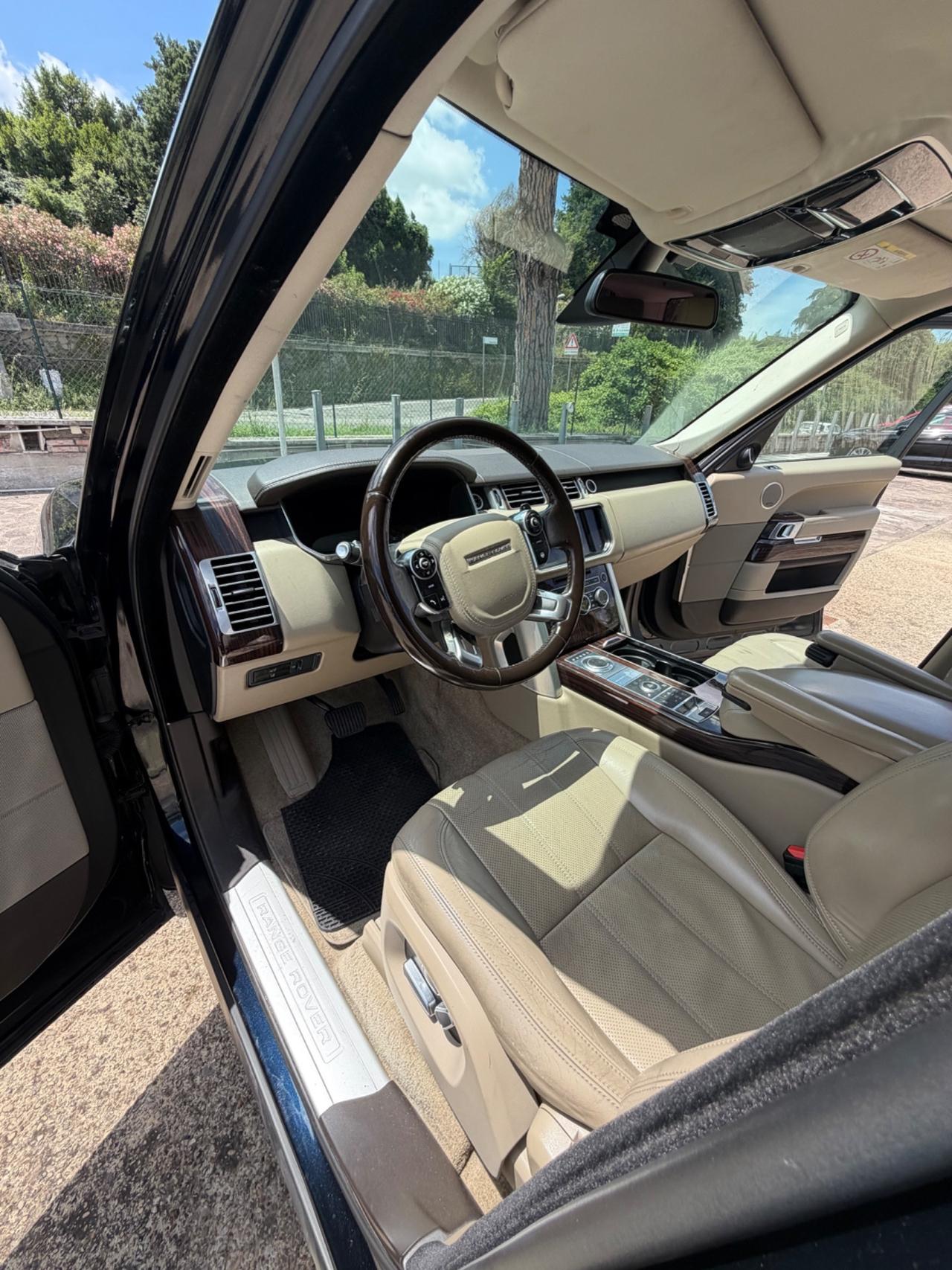 Range Rover IV 3.0 tdV6 Vogue automa Navi Pelle Memory Vetri Prive Gomme nuove Motore Turbina nuovo
