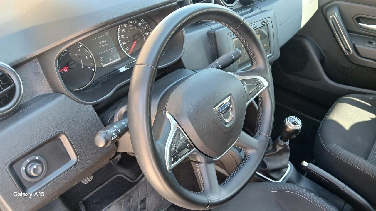 Dacia Duster 1.0 TCe 100 CV 4x2 15th Anniversary