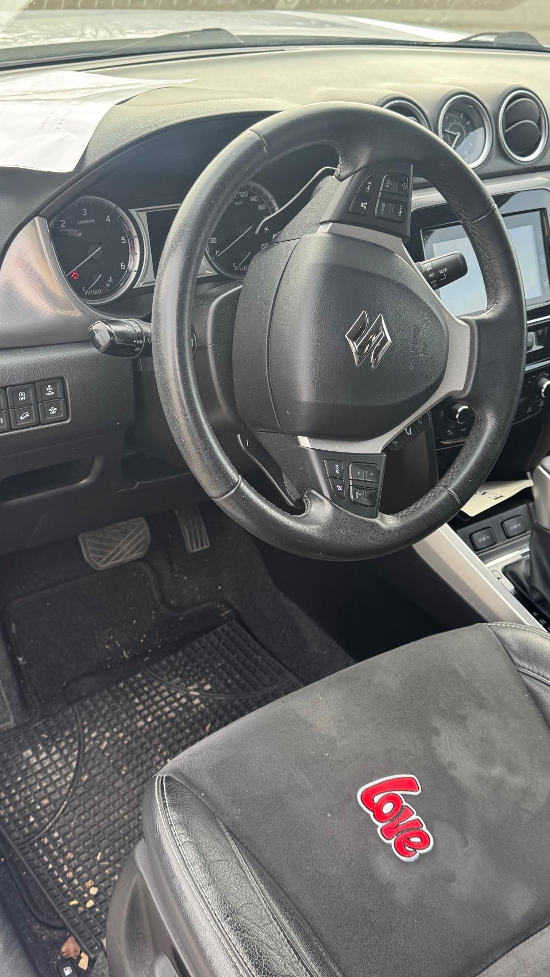 Suzuki Vitara 1.6 DDiS 4WD AllGrip DCT V-Top