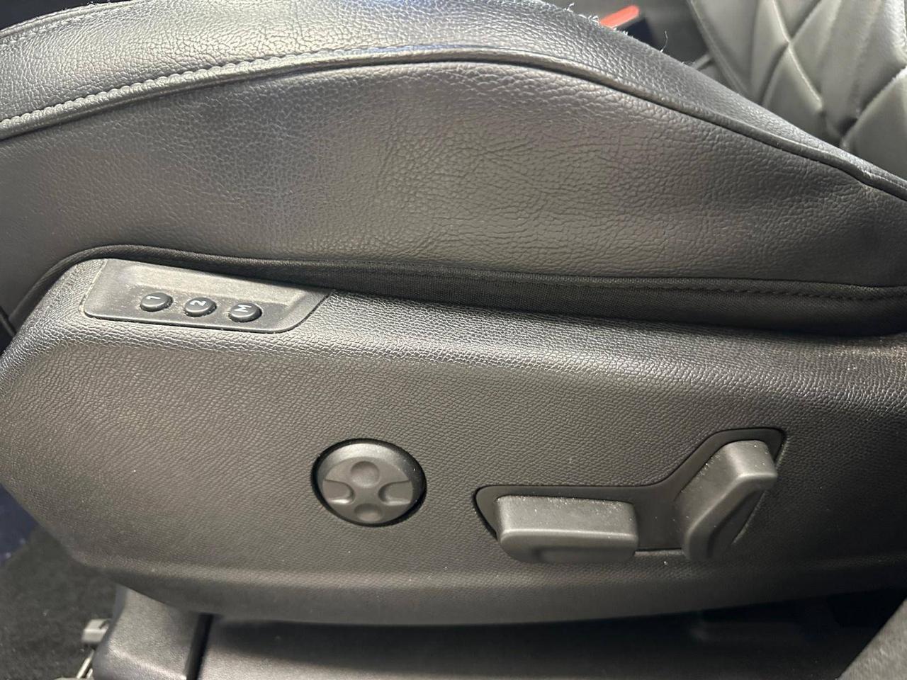 DS DS7 1.6 e-tense phev Rivoli 225cv