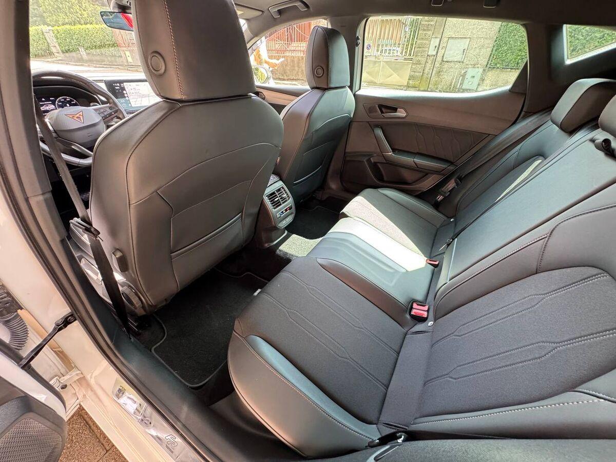 Cupra Leon 1.5 hybrid 150cv dsg