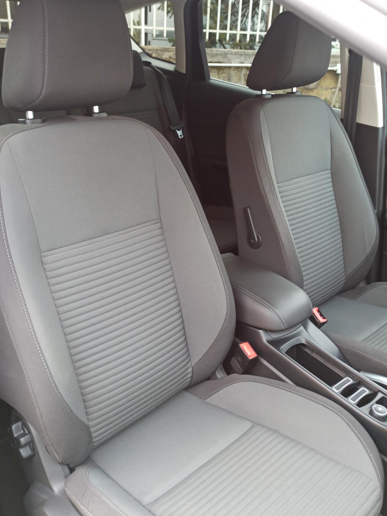 Ford C-Max 1.6 120 CV GPL Titanium