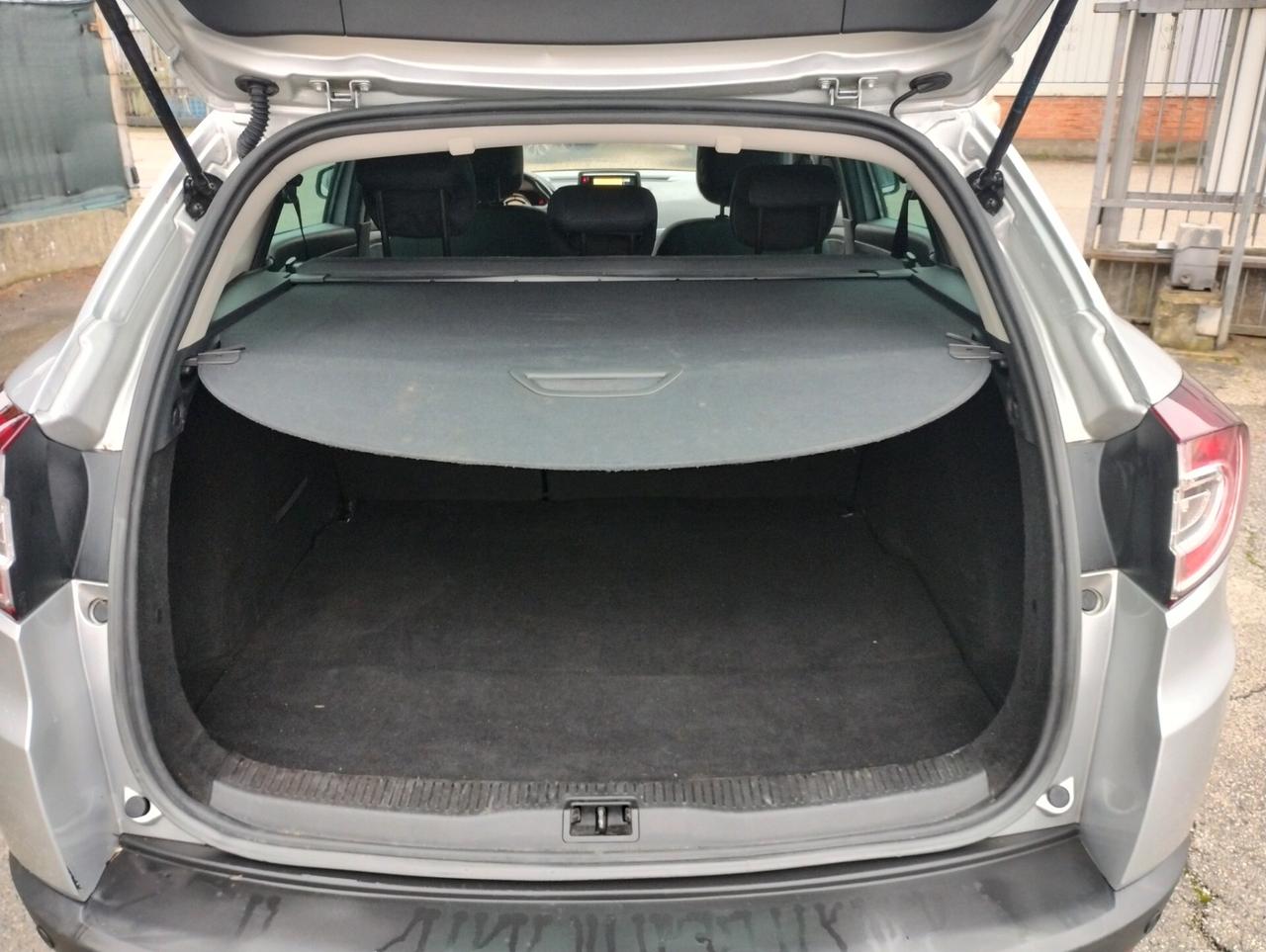 RENAULT MEGANE 1.5 dCI 110CV SportTour Limited 2015