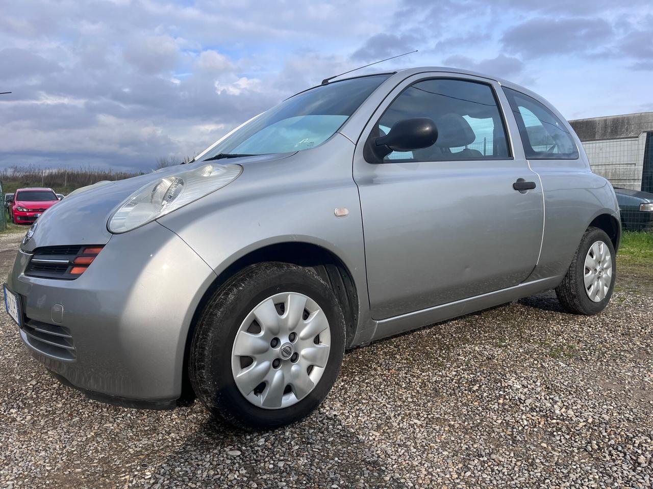 Nissan Micra 1.0 benzina/gpl